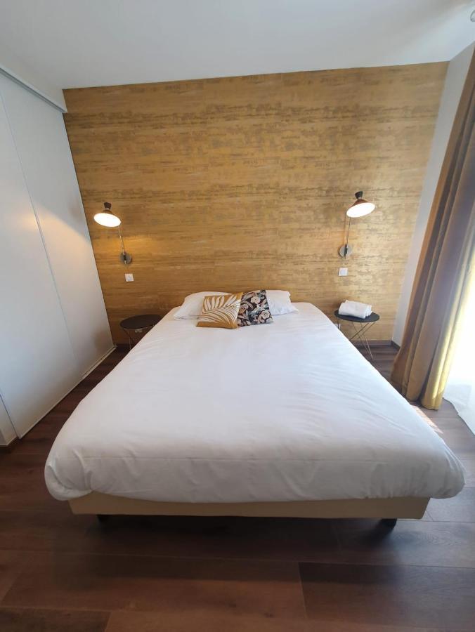 Legend Majestic - 3 Chambres - Parking Prive Gratuit - Centre Ville - Quai De Saone - Gare - Fibre Macon Exterior photo